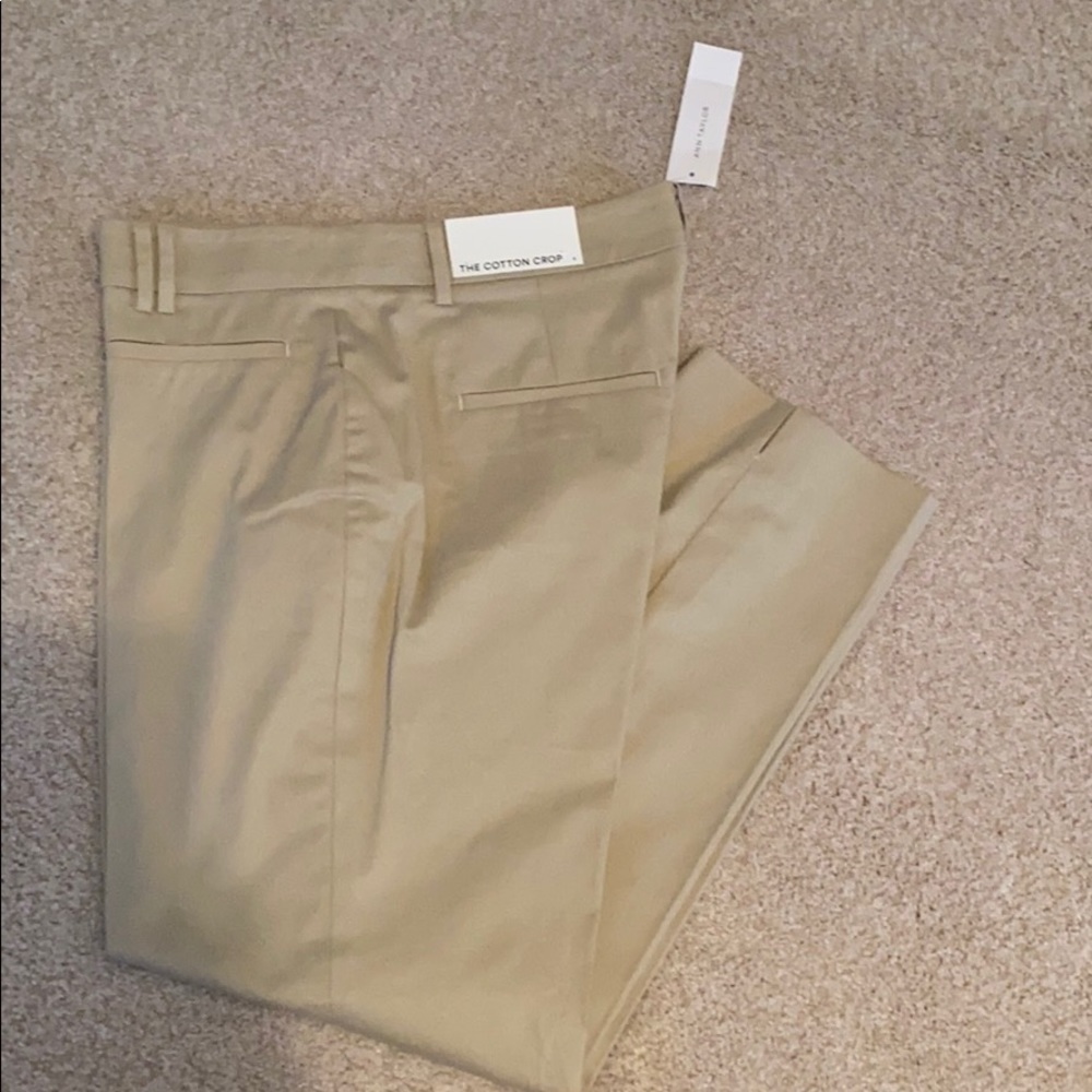 NWT Ann Taylor Cotton Crop Khakis